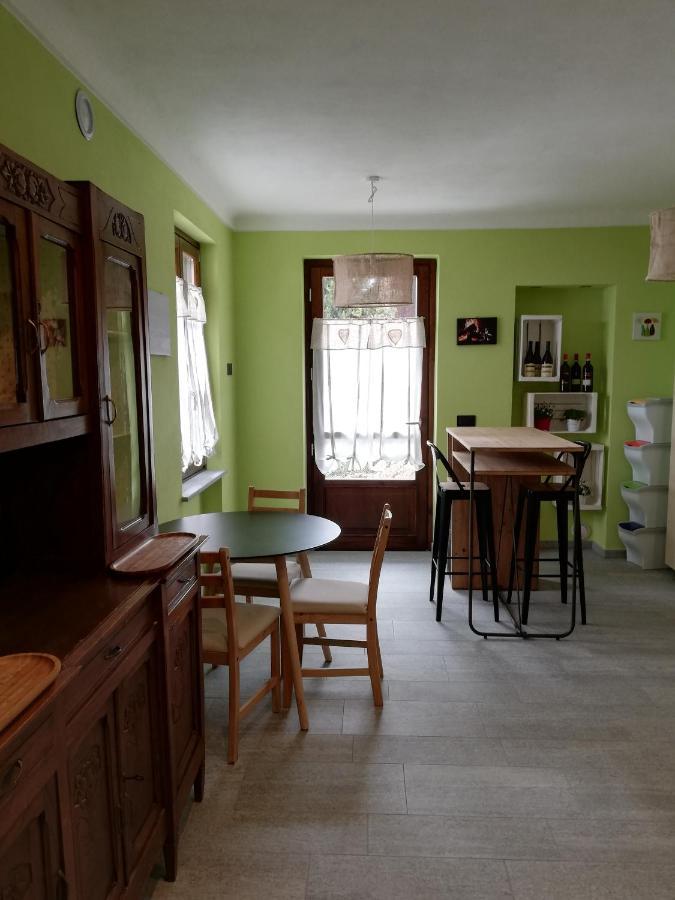 A Ca Ed Franca E Giaco Hotell La Morra Eksteriør bilde
