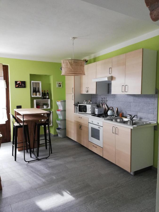A Ca Ed Franca E Giaco Hotell La Morra Eksteriør bilde